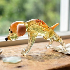 Hunting Dog Figurine, Glass Dog Statue, Pointer Dog figurine, Glass Animals, Dog Memorial Gift