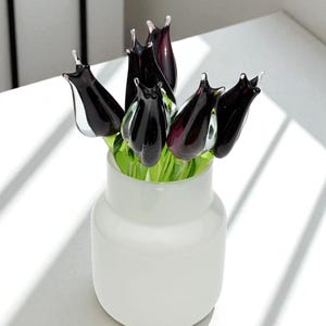7.5” Glass Purple Tulip – Handblown Glass Flower Stem, Elegant Floral Art Gift for Home Décor & Special Occasions