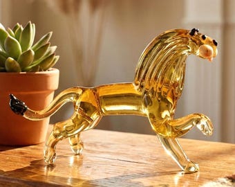 ガラスのライオン、手吹きガラスのライオンの置物、アートガラスの