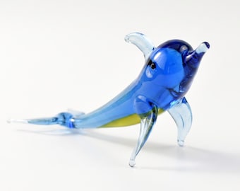 Glass Dolphin Figurine, Blue Coastal Decor, Beach House Decor, Murano Dolphin Gift, Blown Glass Animals, Tropical Decor, Ocean Art, Statue