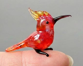 赤いガラスのカーディナルの置物 - 吹きガラスの鳥の彫刻 - ミニチュア