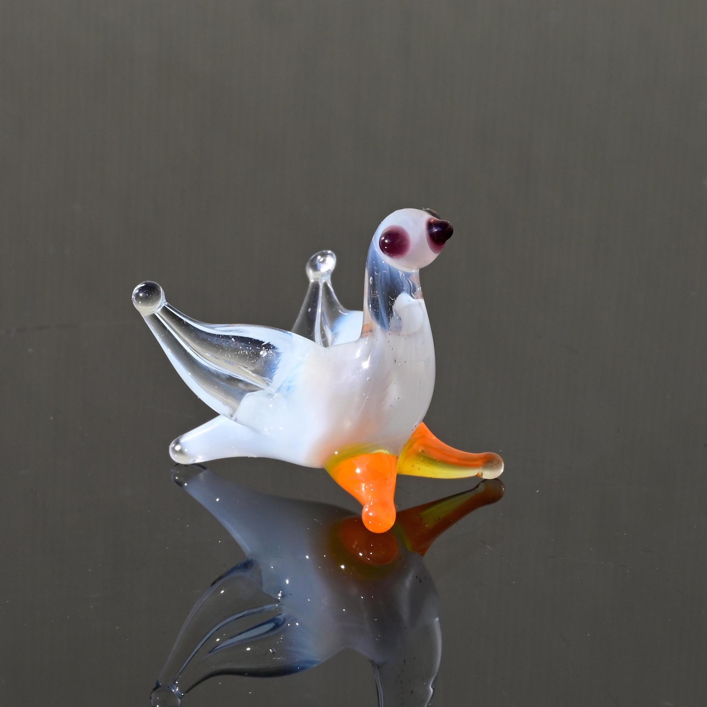 ミニガラスの鳥の置物 - 小さなガラスの鳩 - 手吹きガラスの鳥
