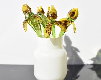 Beautiful  yellow glass rare Tiger Iris flower. Excellent addition to your glass collection. Each flower is priced individually.