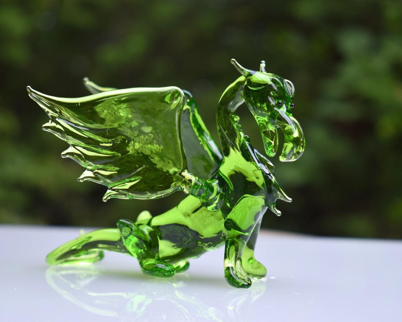 ドラゴンの像、ガラス彫刻、グリーンガラスドラゴン、ファンタジー装飾