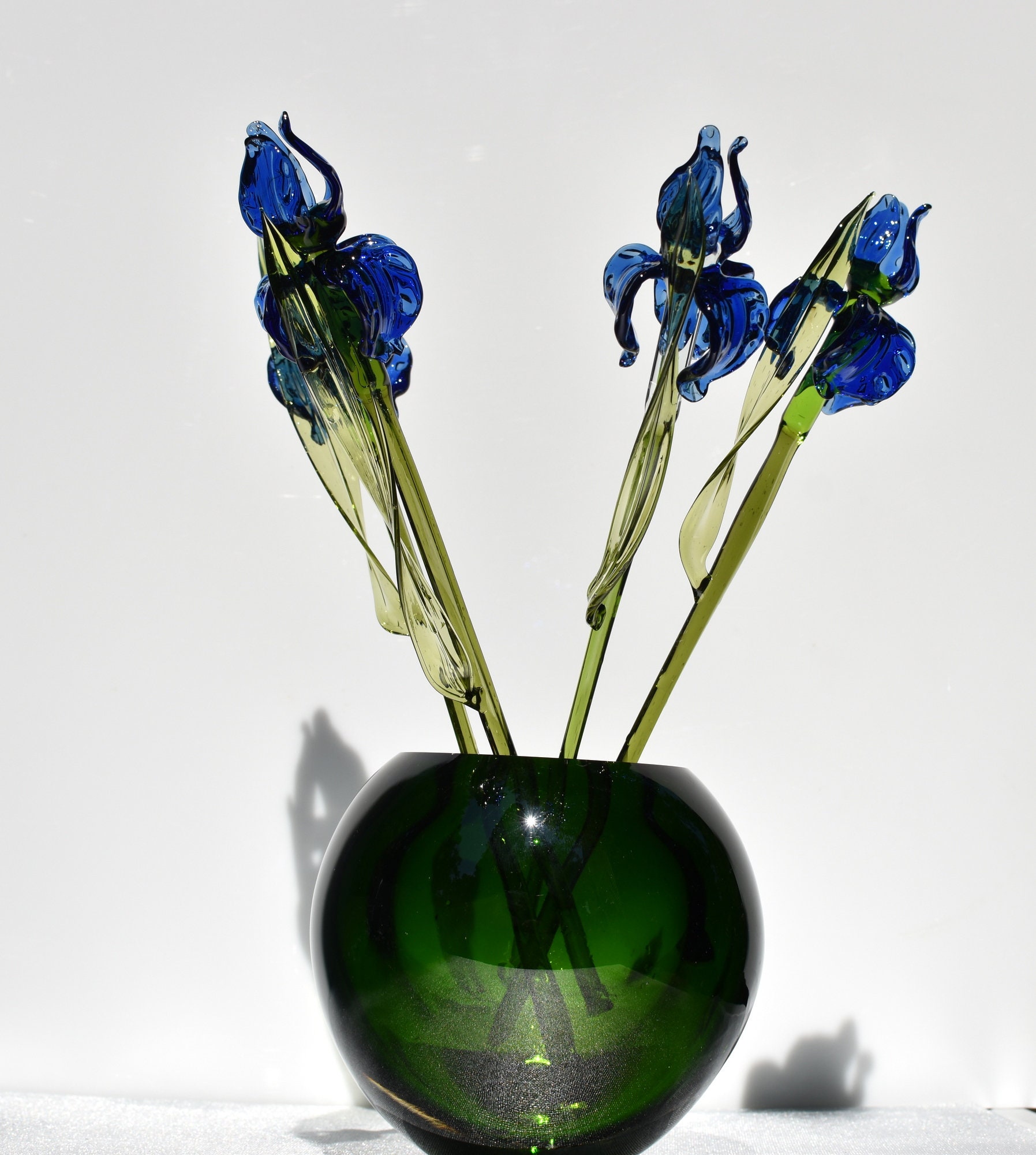 Bouquet of 4 beautiful color glass long stem Iris flower. Excellent  addition to your glass collection, unique gift.
