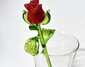 Beautiful red glass Rose flower. Excellent addition to your glass collection, unique gift.