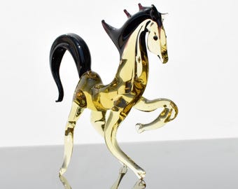 手作りのガラス製馬の置物：収集価値のある動物の彫刻 - Etsy 日本