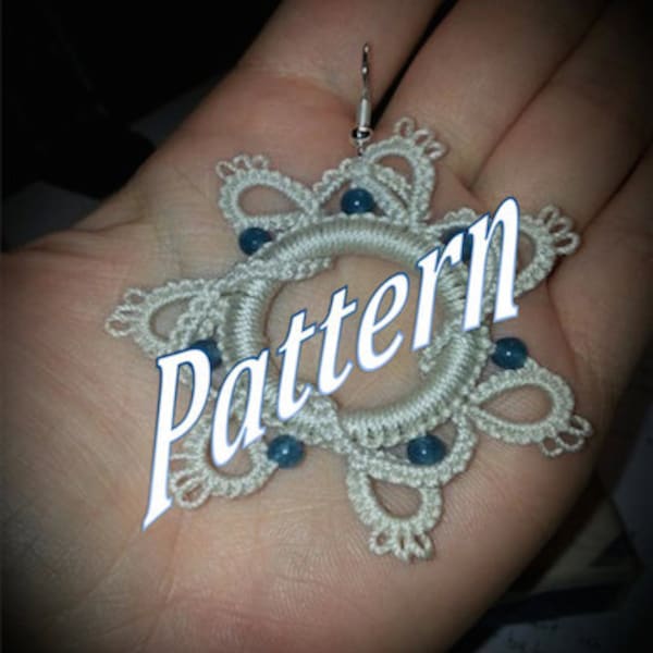 Pattern tatting Earrings beige on ring and string "rounded"