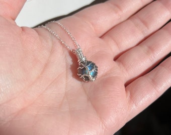 Sterling Silver Mini Tree of Life Labradorite Necklace / Sterling Silver Necklace / Crystal Necklace