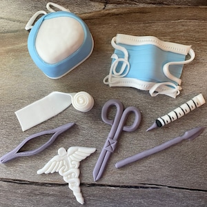 Surgical Cake Topper Set