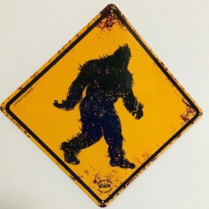 Bigfoot Crossing Xing Metal Street Sign 12x12