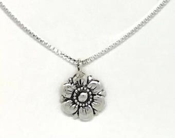 Sterling silver Flower Pendant, on 18" chain