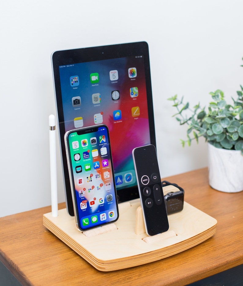 apple watch 5 dock
