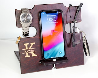 Personalized Mens Gift, Anniversary Gift for Husband, Wooden Valet Box, Mens Charging Station, Gifts for Men, Personalized mens gift