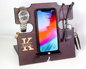 Docking-Station für Männer Geschenk, Mens Nachttisch Valet Veranstalter, Geschenk für ihn, Vatertagsgeschenk, personalisierte Väter Tag Geschenk