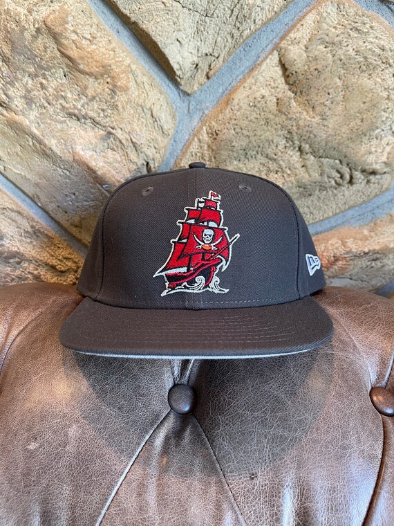 Tampa Bay Buccaneers Alternate Sleeve 