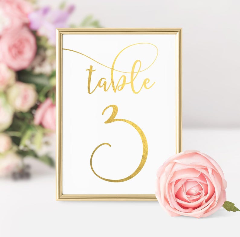 Gorgeous Gold Foil Table Numbers to add some glam to your special wedding day or event. Created with 110lb card stock and available in a variety of sizes (4x6, 5x7, custom) and foil/paper color options ( Gold, Rose Gold, Silver, Mint, Pink, Teal, Red, Orange, Hot Pink, Blue, Green).