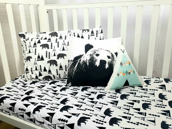 monochrome cot sheets