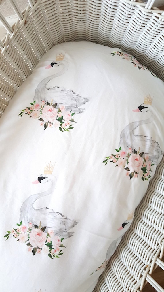 princess moses basket