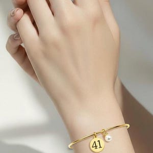 41 is Coming - Scripture Bracelet Silver or Gold - 40 Days & Nights - God's Promises - Christian Jewelry - Encouragement Gift - Wire Bangle