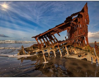 Peter Iredale Shipwreck Ruins, Shipwrecked on Beach, Oregon Coast, Landscape Photography, Ocean, Dramatic Sunset, Silhouette, Rob's Wildlife