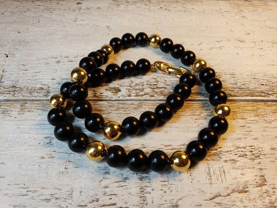 Vintage NAPIER SIGNED Gold and Black Acrylic Bead… - image 3