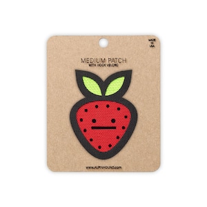 ストロベリータクティカルパッチ 2x2 ミディアム
