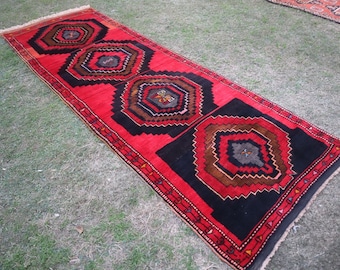 Vintage Geometric Pattern Shirvan Runner