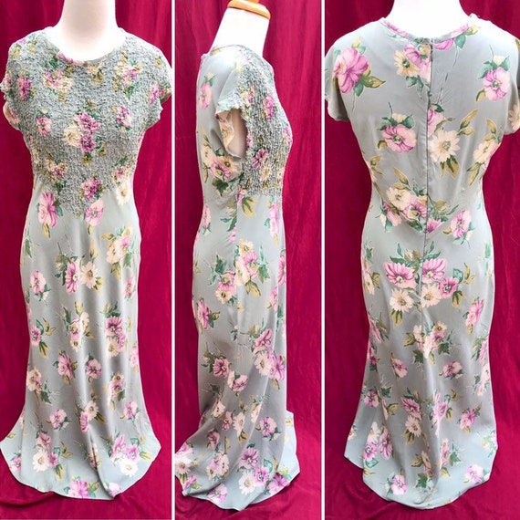1980s Romantic Floral Dress