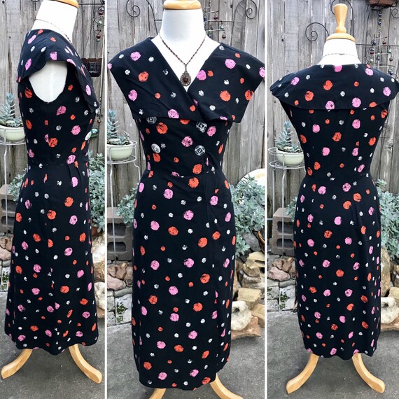 1940’s Wide Collar Wiggle Dress
