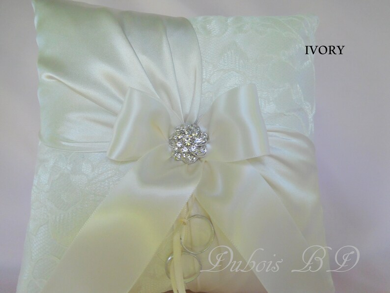 Ring Bearer Pillow White or Ivory Ring Pillow Wedding Ring Etsy