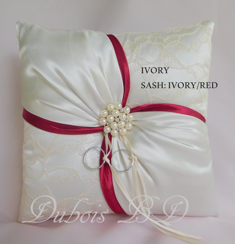 Ivory ring pillow Lilac ring pillow Sash ring pillow White and Gold ring bearer pillow Lace ring pillow Wedding ring pillow