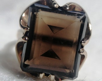 9ct Gold Smoky Quartz Solitaire Ring