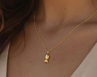 Articulated Fish Necklace, Pave Fish Pendant Necklace, Pisces Jewelry, Movable 3D Fish Necklace, Ocean Lover Gift, Dainty Everyday Necklace