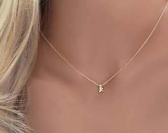 Personalisierte Goldkette mit Initialen, Buchstabenanhänger, zarter minimalistischer Schmuck, individuelle Alphabet-Halskette, Geschenkidee für Paare