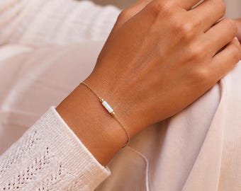 Opal Bracelet Gold Filled, Synthetic Opal Bracelet, Beaded Chain Bracelet, Dainty Opal Jewelry, Minimalist Layering Bracelet Gift for Her