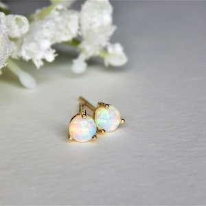 Opal Earrings, Gold Opal Stud Earrings for Women, Dainty White Opal Bridesmaid Earrings, Lightweight October Gemstone Trendy Earrings