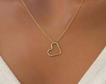 Delicado collar de corazón chapado en oro de 14 quilates: colgante minimalista de corazón abierto