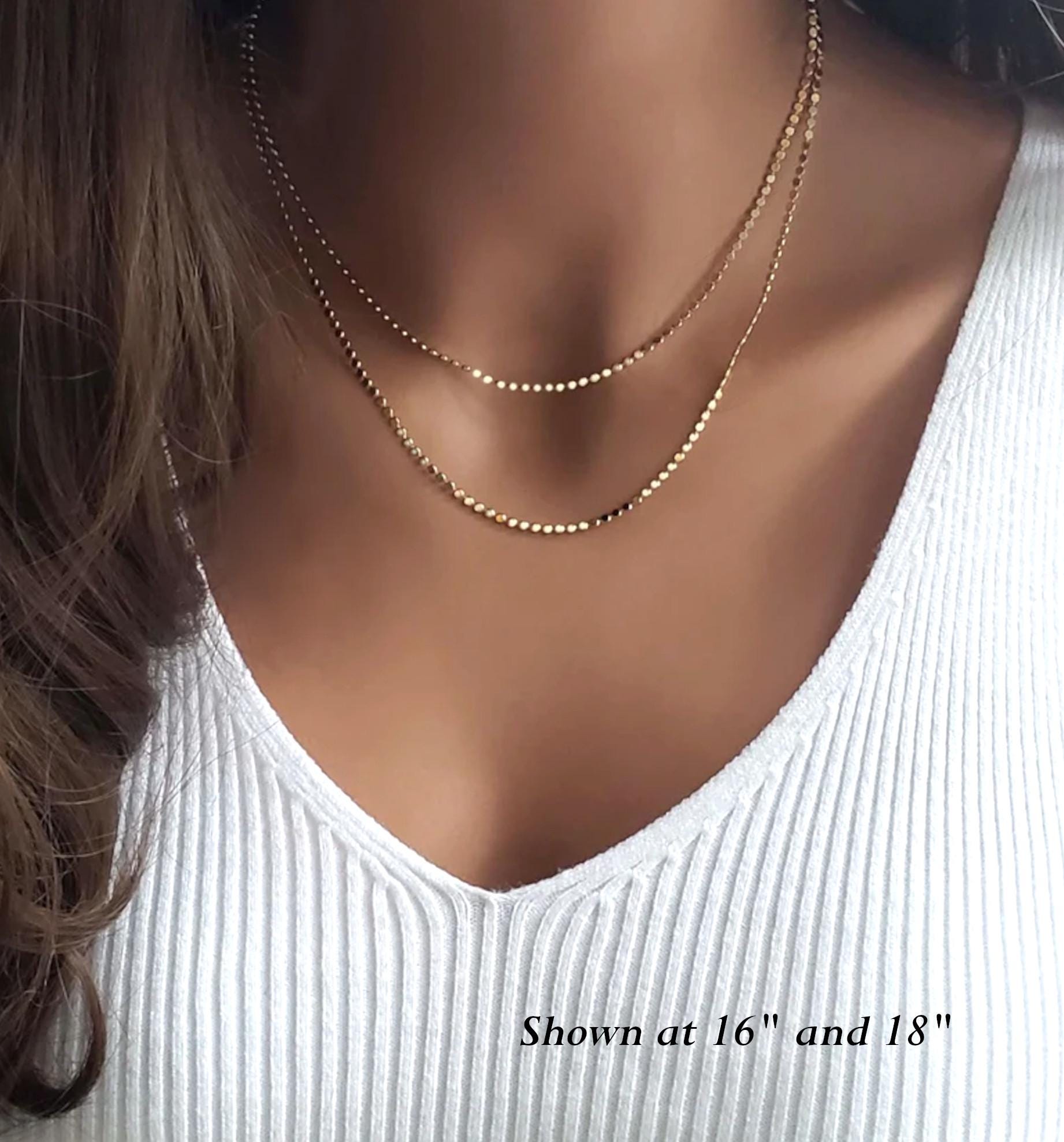 女性用ドットチェーンネックレス。14kゴールドドットチェーンネックレス、ゴールドネックレス、重ね付けネックレス、上品なコインネックレス。