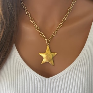 Chunky Gold Stern-Anhänger-Halskette - Vintage inspirierter Schmuck