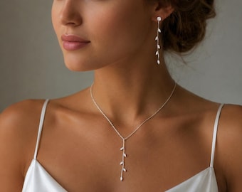 Braut Kristall Blatt Halskette Gold oder Silber Blatt Tropfen Halskette, Hochzeitsschmuck, Zierliche Braut Halskette Geschenk für Sie