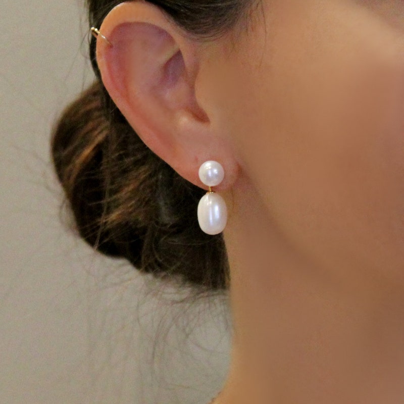 FLORAL DOUBLE PEARL EARRINGS main image 1