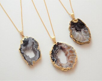 Agate Necklace, Electroplated Crystal Necklace, Boho Statement Necklace, Natural Stone Jewelry Gift for Her