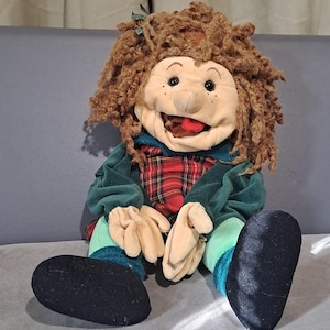 Rare Vintage Folkmanis Folktails Puppet – 50cm Plush Character Doll – 1990s Collectible Toy