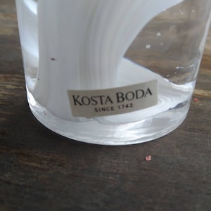 Kosta Boda Atoll di Anna Ehrner Kosta Boda Portacandele in vetro trasparente e bianco vintage Kosta Boda Portacandele vintage Portacandele Kosta Boda