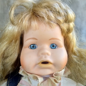 Puppe Porzellan Puppe Vintage Porzellan Puppe Handgemachte Porzellan Puppen Sammler Porzellan Sitzpuppe