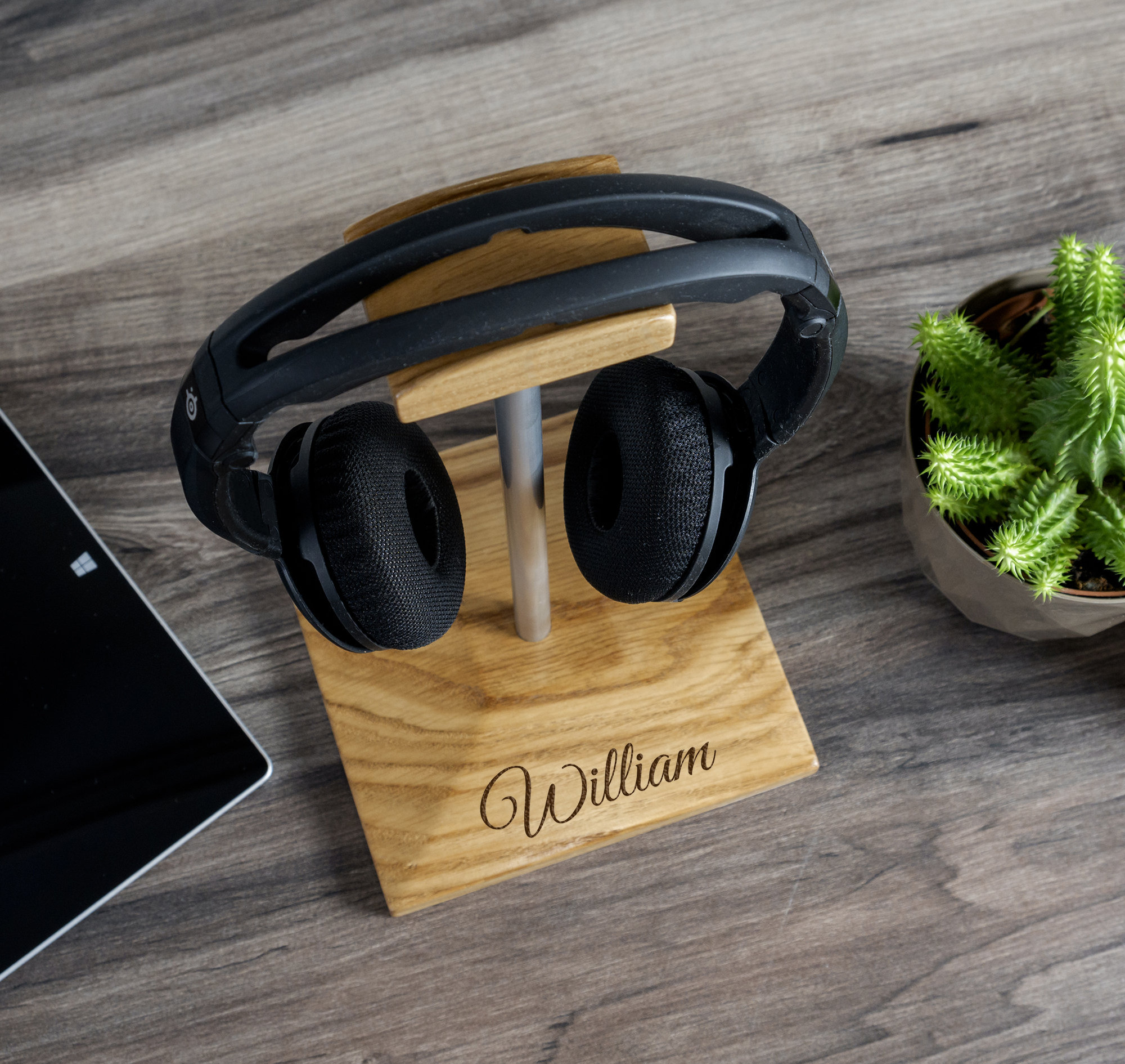 custom headset holder