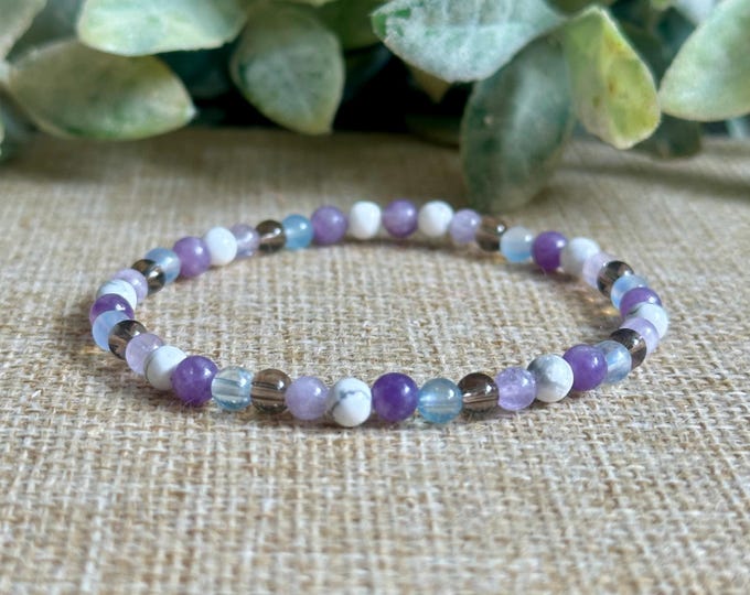 Calm Bracelet (Tiny) | Aquamarine, Lepidolite, Smoky Quartz, Howlite, Amethyst