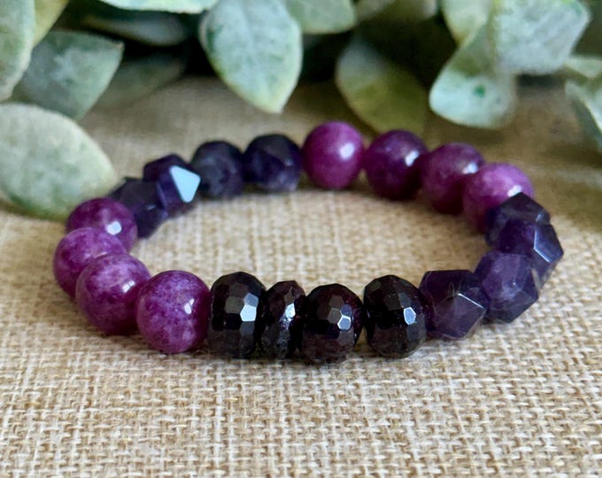 Wild Berry | Amethyst, Lepidolite, Garnet