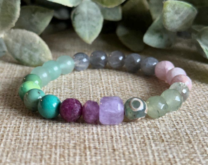 Queen | Calmness, Self Respect, Worthiness, Confidence